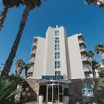 Ostella & 4* בסטיה