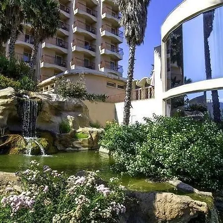 Hotel Ostella & 4*