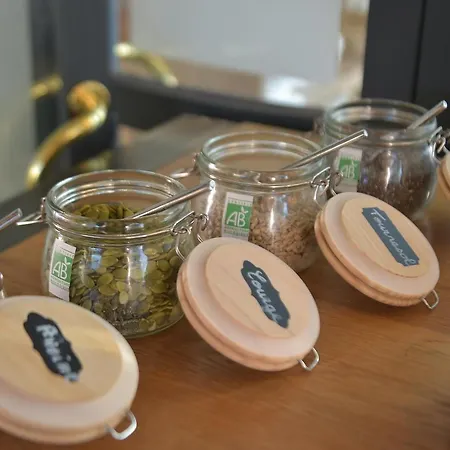 Ostella & 호텔 바스티아